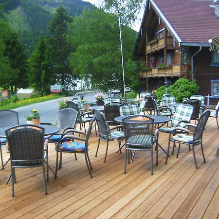 Hotel Wildrose Neukirchen am Großvenediger Exterior foto